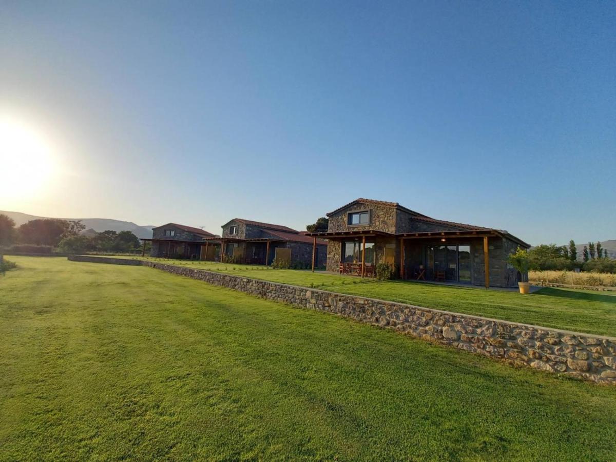 سكالا إيريسو Lithos Villas المظهر الخارجي الصورة